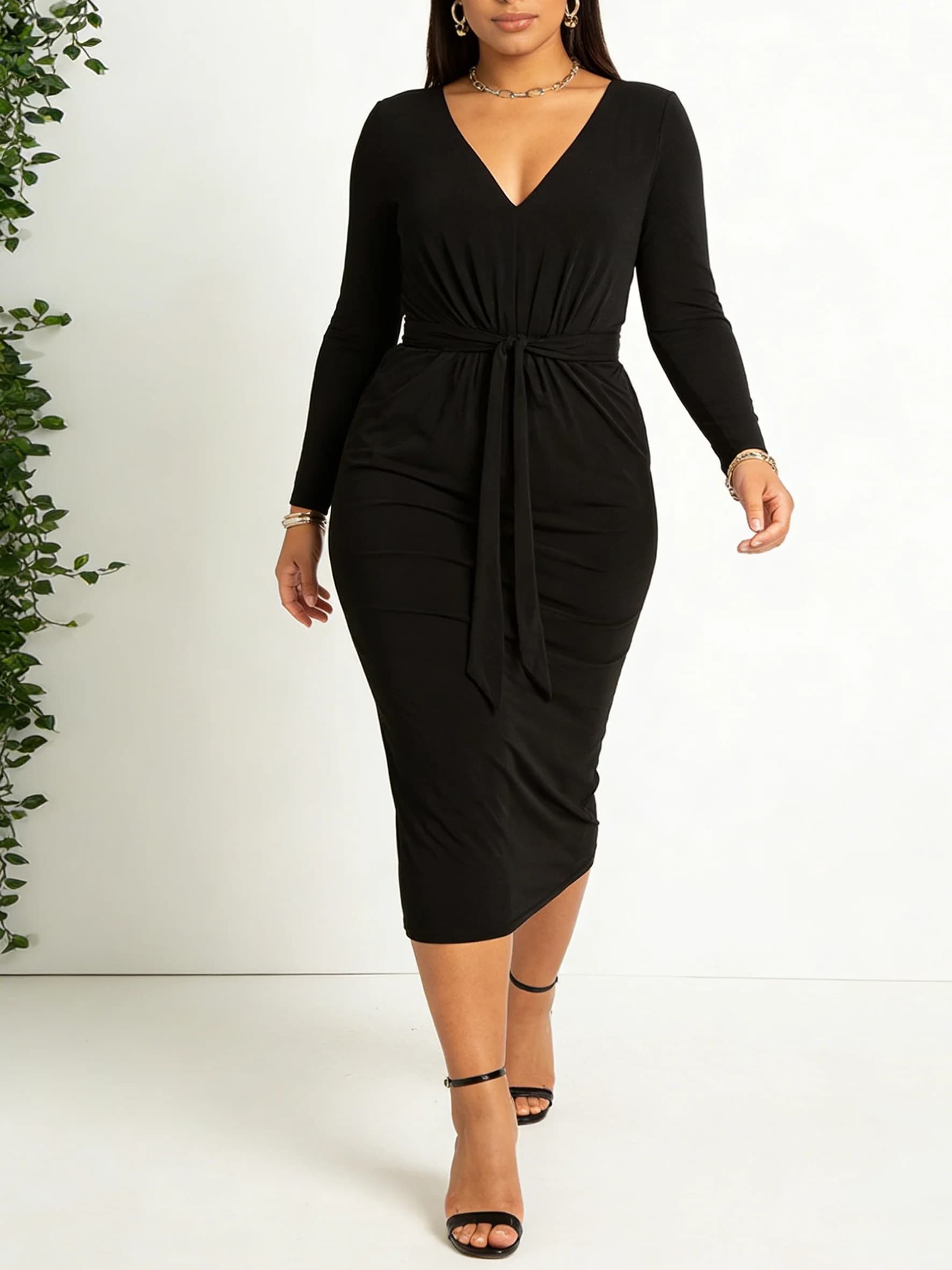 Plus-Size Women's V-Neck Long-Sleeve Tie-Waist Midi Dress, Plus-Size Slimming Ruched Waist Dress for Work and Dates, Bodycon Dress