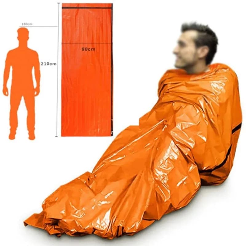 Sacco a Pelo Termico Portatile Impermeabile per Emergenze e Sopravvivenza, Attrezzatura da Campeggio EDC, Kit di Pronto Soccorso, Coperta in Mylar