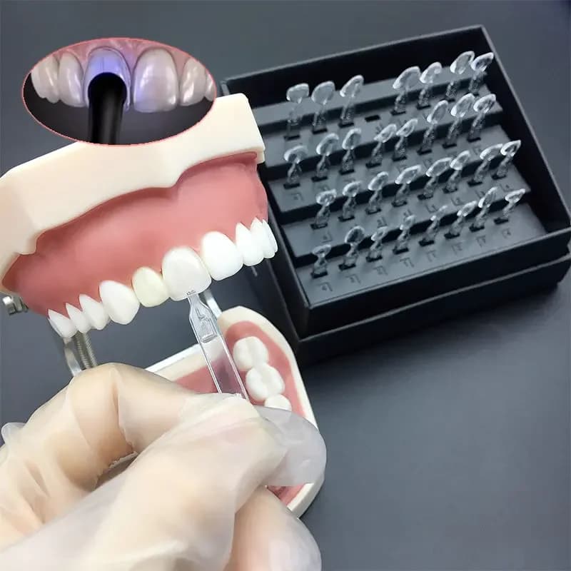 Stampo per impiallacciature dentali Stampo in resina composita per autoclave Cura leggera Materiale per sbiancamento dei denti anteriori anteriori veloce e rapido
