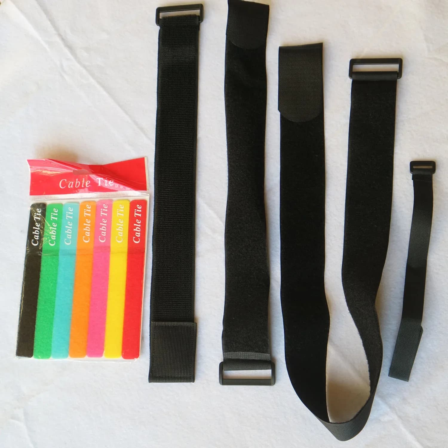 Fascette per bagagli riutilizzabili in nylon con fibbia 5 cm * 0,5 M / 1 metro Gestione dei cavi con cinghie adesive con chiusura a gancio e anello