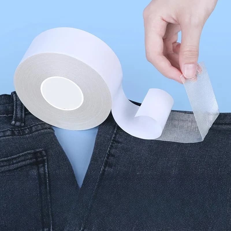 Nastro Termoadesivo per Orli di Pantaloni - Tessuto a Rete Bianco con Adesivo, Perfetto per Sartoria Fai-da-Te, Tende e Altro, Accessori per Cucito