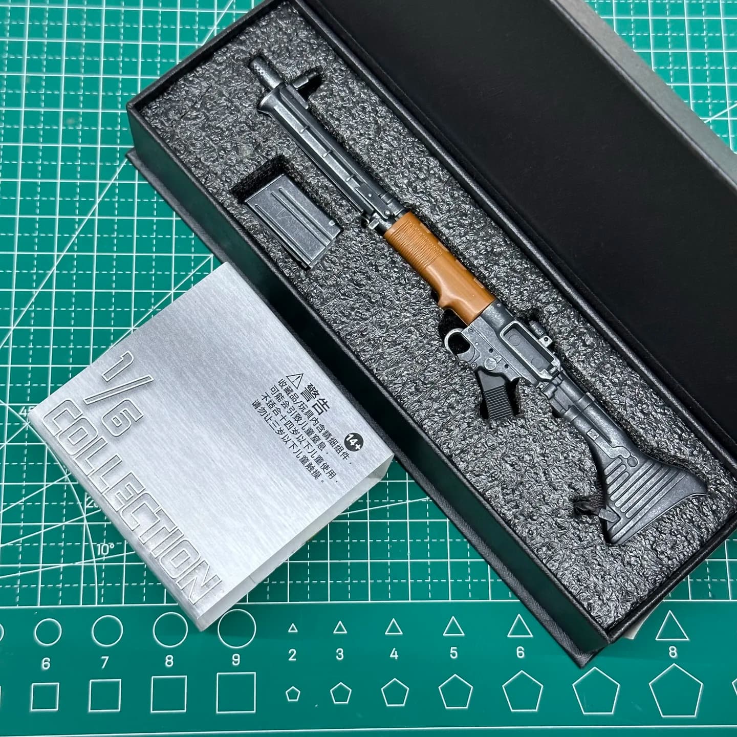 Dragon DML 1/6 FG42 Paratrooper Rifle wScope WWII Model Collection 77003 for 12'' Action Figures Soldier Military Toys