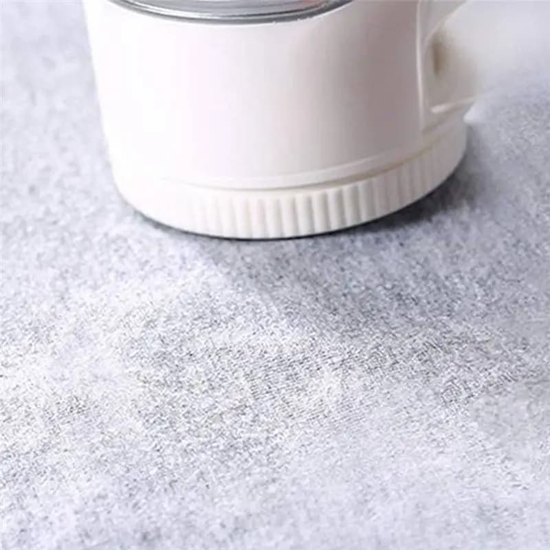Fabric Shaver, Portable Bobble Remover Powerful Bobble Shaver With Extra Blades USB Charging Fluff Remover Lint Shaver