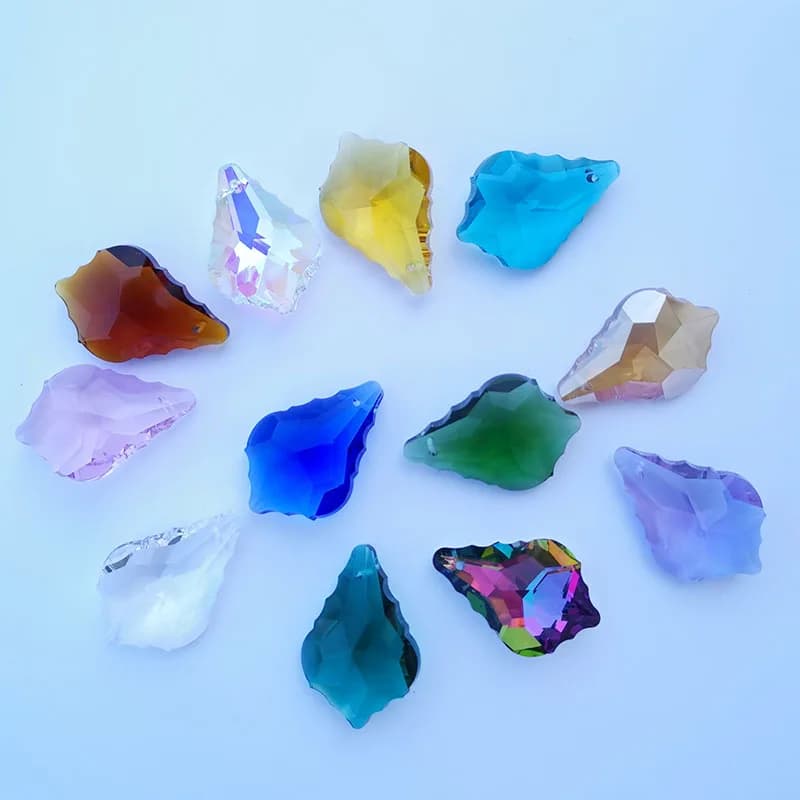 13 colors Crystal Prisms Suncatcher Baroque Maple Leaf Pendant Chandelier Parts Glass Sun Catcher Home Window Decor Figurine