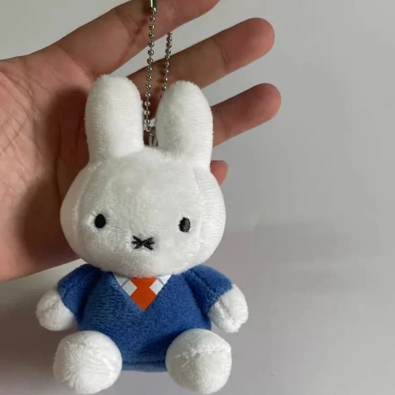 Miffy Edizione Limitata: Statuetta Seduta, Bambola Morbida Imbottita, Giocattolo Anime, Action Figure Classica, Charm da Collezione, Serie Regalo, Ornamenti