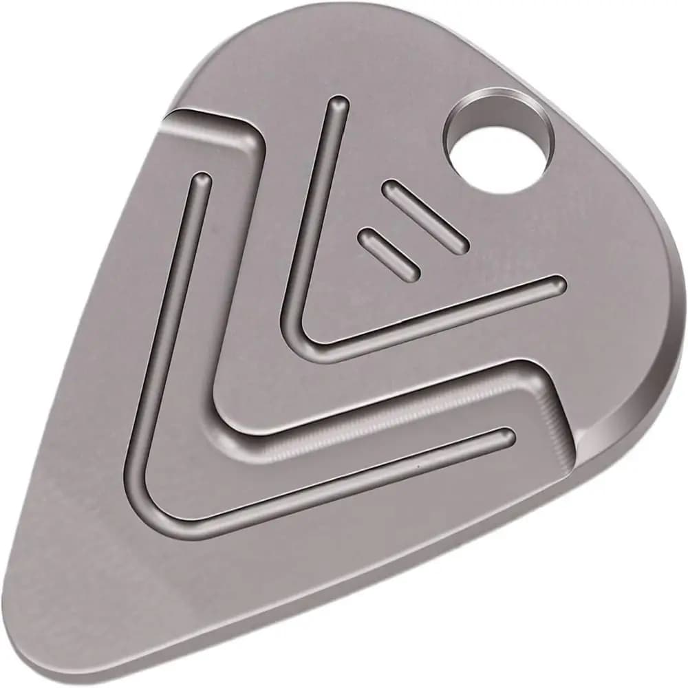Portable Non-Slip Grip Guitar Pick Necklace With Chain Lightweight Metal Plectrum Titanium Alloy Pendant Music lover