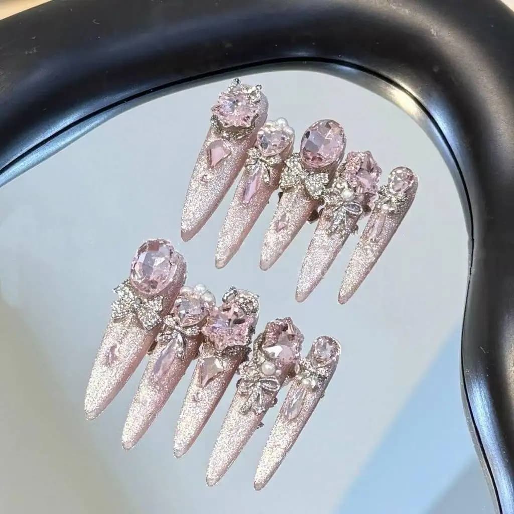 Pure Luxury Nails to Eye of Cat Handmade, Pink Stiletto, Sweet and Cool, Removable, with 3D Glitter, Diamonds and Pearls, Long Toe for Nail Art