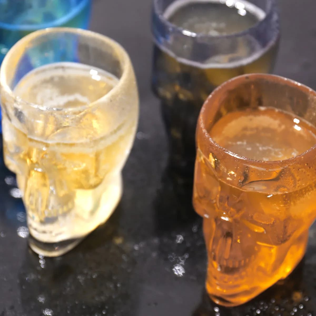 Set di 3 Bicchieri Trasparenti in Acrilico a Forma di Teschio per Bevande, Birra e Bar