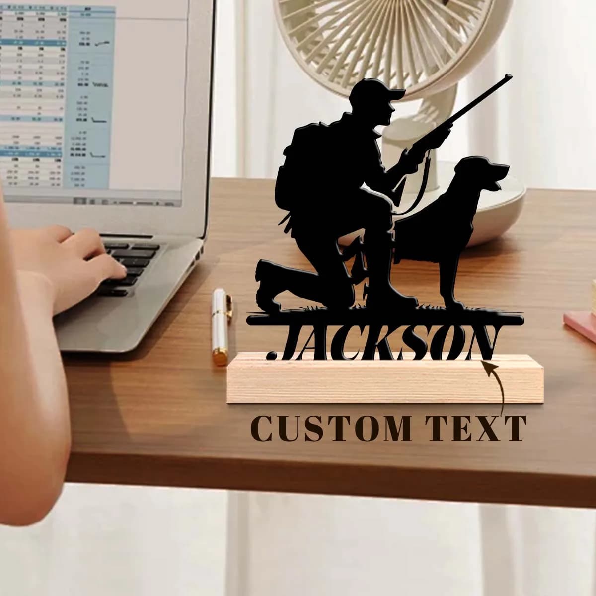 1pc Customizable Wrought Iron Desktop Decoration Custom Content Equipped with A Wooden Base Festival Ornaments and Decorations