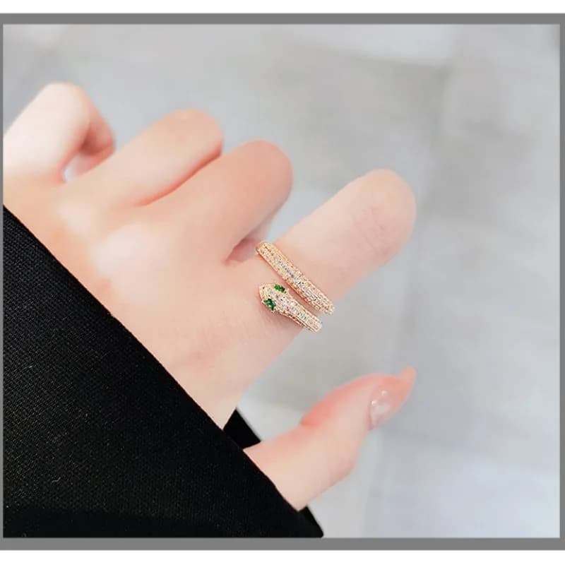 Lusso francese nuovo micro-intarsiato zircone leggero lusso spirito serpente anello aperto anello per dito indice da donna accessori personali
