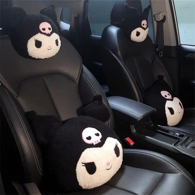 Cuscino poggiatesta e lombare per auto Sanrio Kuromi, set di cuscini per sedile auto in peluche kawaii, regali carini.