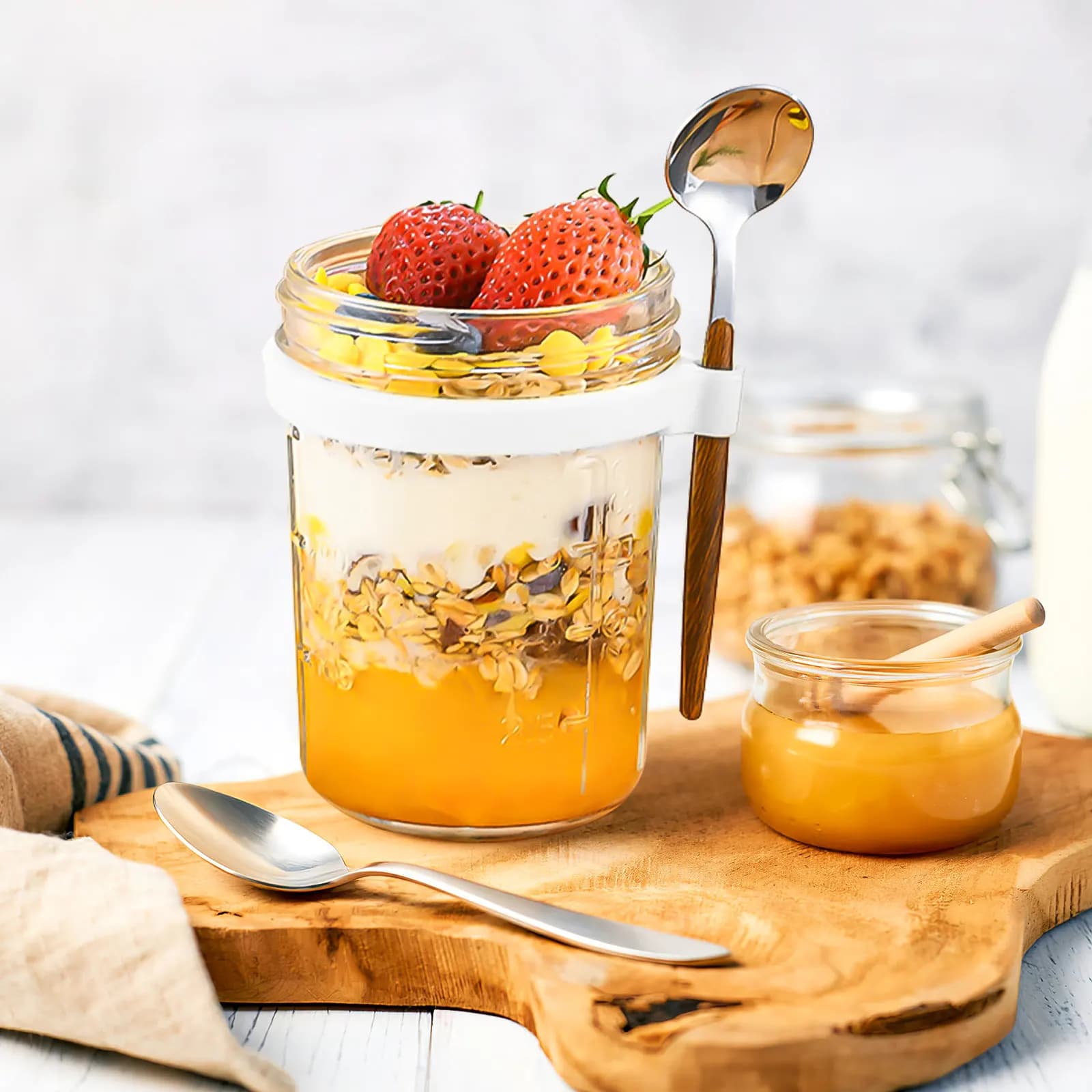 Set of 4 Containers for Overnight Oats, Glass Jars in Bocca Larga with Silicone Sealed Covers, Hermetics, for Food Conservation, Breakfast Bowls 400ml