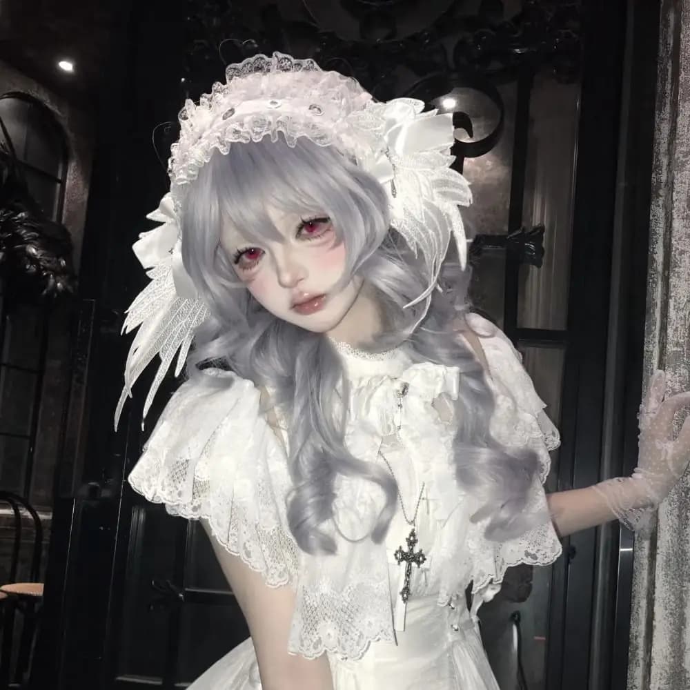 Hair band Creative Lolita with lace wings and rivets, Y2K hair clip, Kawaii hair accessories, curled band for parties