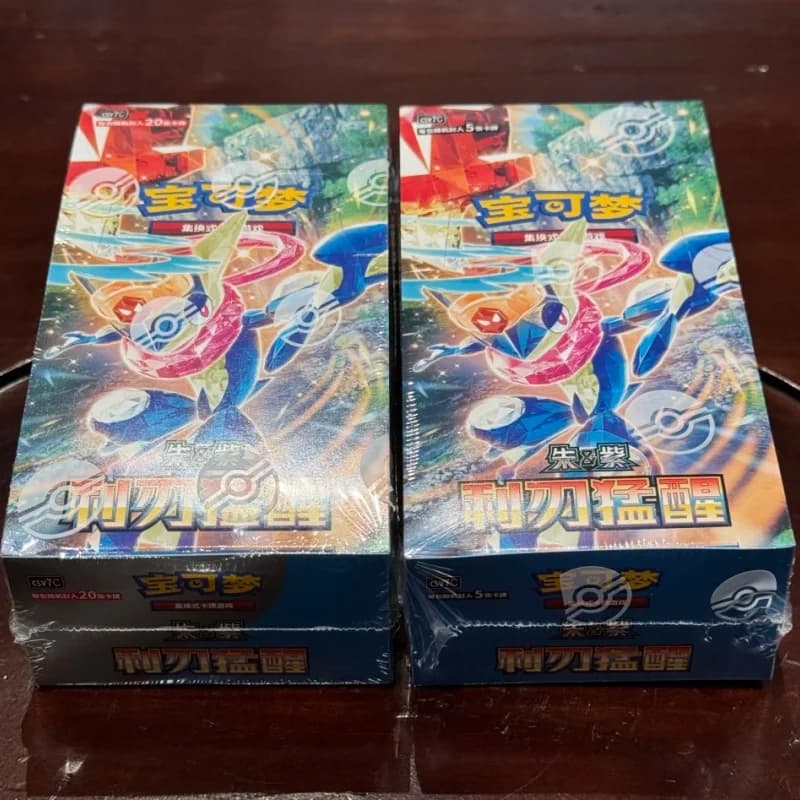 Genuino Pre-vendita Simplificato Cinese Pkm Tcg Gioco di Carte Collezionabili Csv7c15.0 Scarlet & Violet Surging Blade Booster Pack Carta Regalo