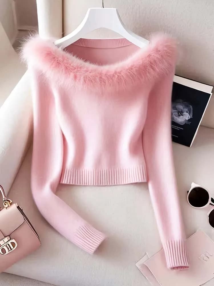 Ladies' French elegant patchwork fur collar is designed with one-shoulder wool, which is suitable for daily travel and shopping.
