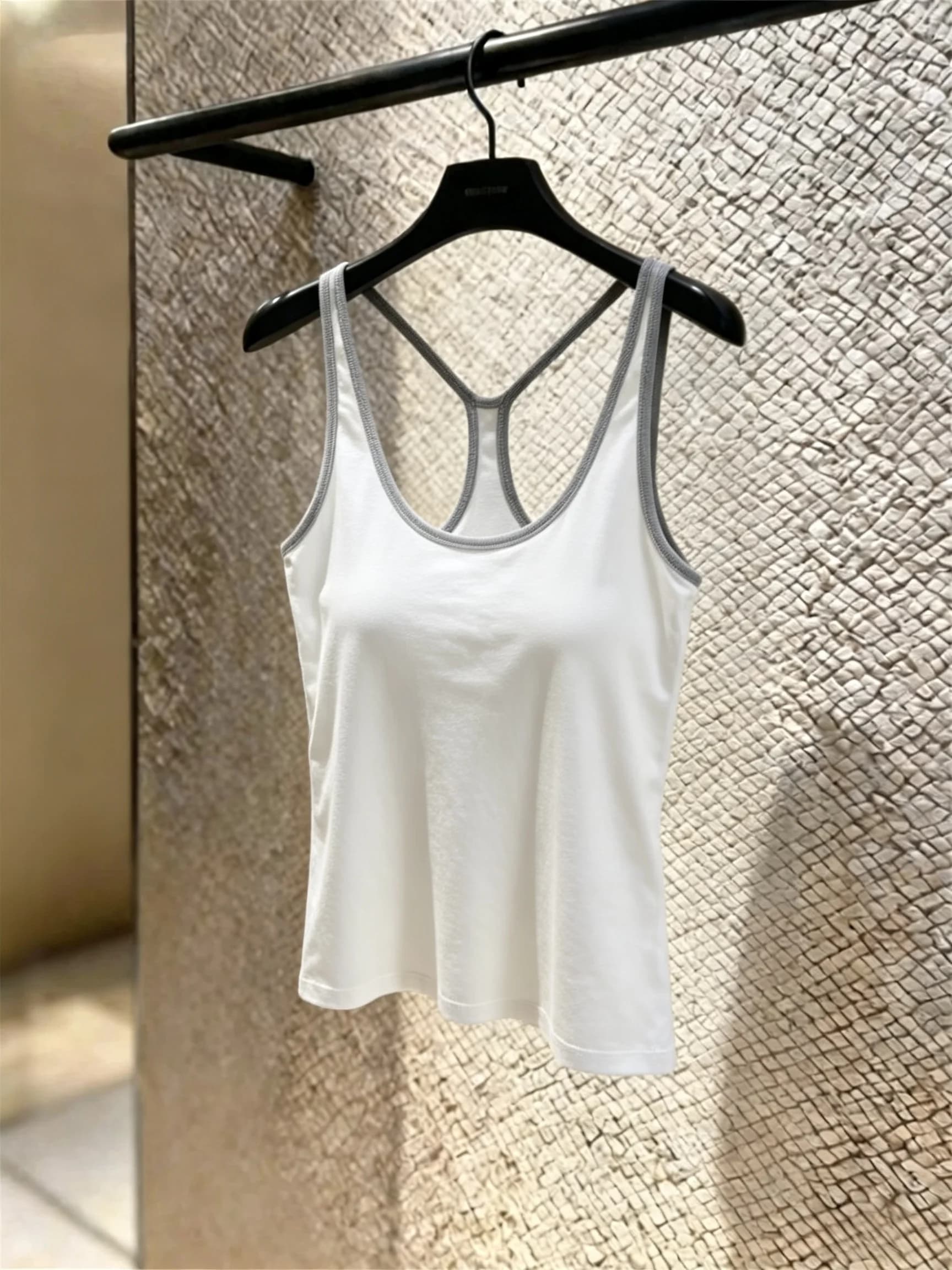 Canotta da Lavoro Slim Fit con Scollo a U da Donna, Estiva, con Schiena Scoperta, 100% Cotone Traspirante e Assorbente, Modello Corto