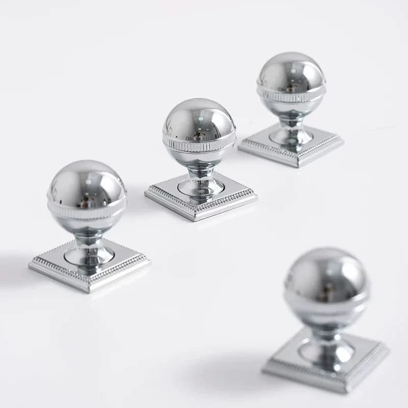 Maniglia per armadio da camera da letto, maniglia a sfera lucida a foro singolo per cassetti da cucina, maniglie in ottone massiccio per mobili, maniglie argento per guardaroba
