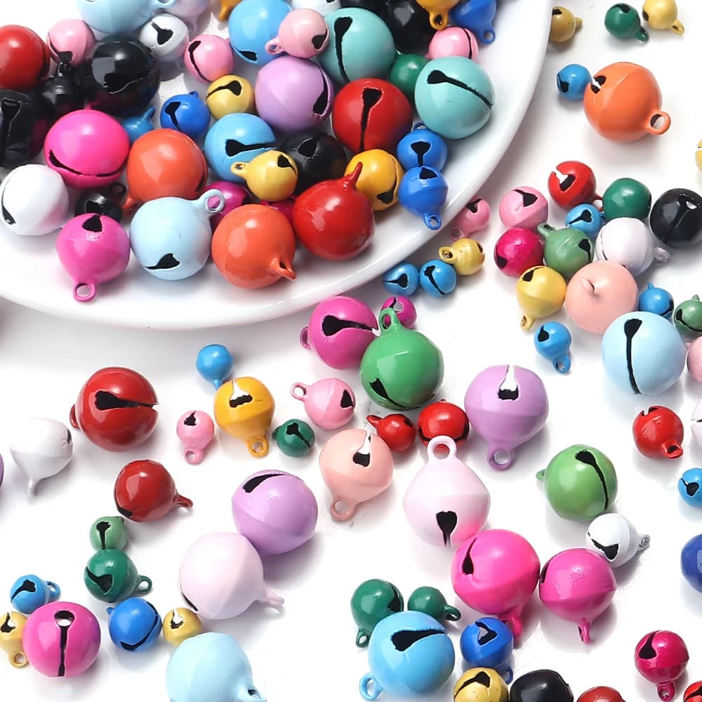 50pcs / lot dipinto colore campane perline rotonde mini campana ornamenti per gioielli che fanno fai da te braccialetto collana orecchino accessori di decorazione