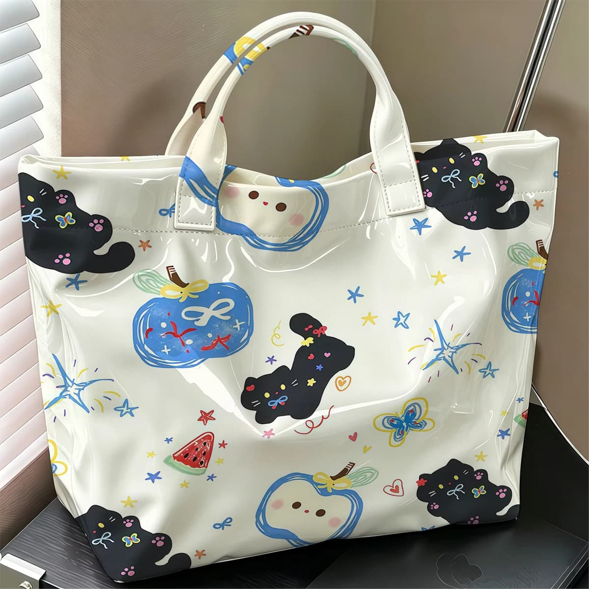 Black Cat Apple Stylish Large Glossy PVC Tote Bag Washable Waterproof Durable Ideal for Travel Commute Cosmetics Books Handbags