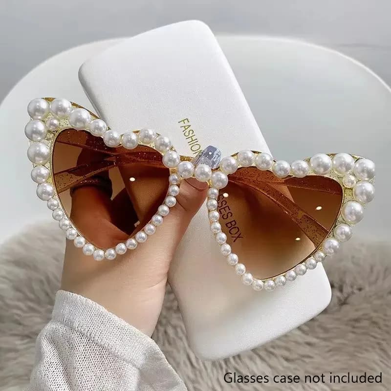 New In Luxury Fine Shimmering Love Pearl Sun Glasses Women Heart Glasses Casual Bling Sunglasses Lentes De Sol Mujer 200000297