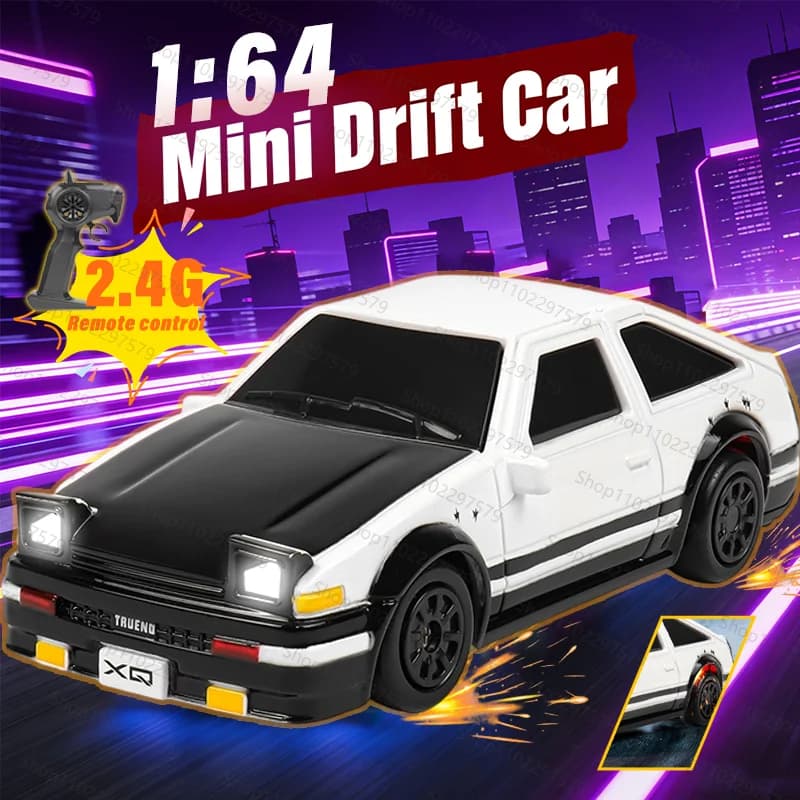 Nuovo modello di auto sportiva premium in scala 1:64 Auto drift 2WD con radiocomando 2.4G Mini modello per esposizione su scrivania Giocattolo per bambini, ragazzi e adulti Regalo