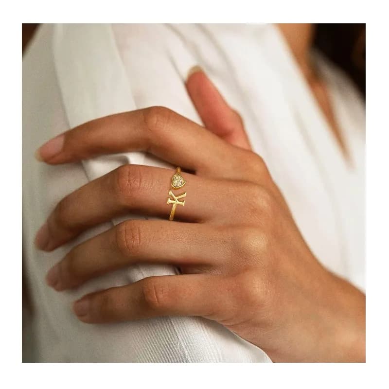 Anello Aperto Versatile di Alta Gamma con Design a Cuore e Zirconi, Collezione Wind Jewelry