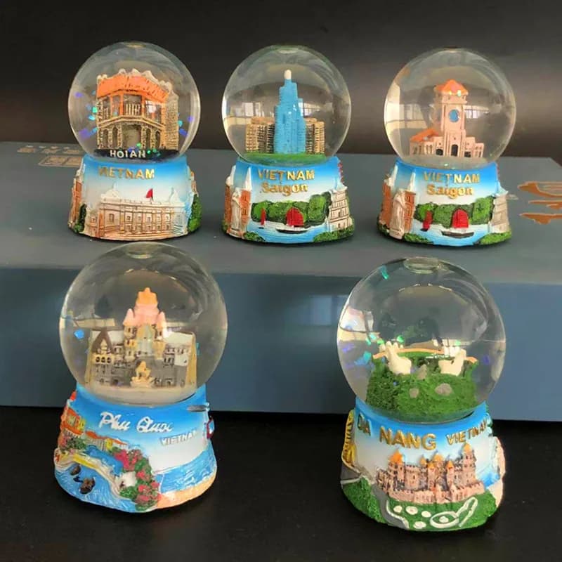 Squisita Sfera di Cristallo Souvenir del Turismo Regionale Vietnamita, Statuetta in Resina e Vetro, Regali Decorativi, Decorazioni di Compleanno per Amici