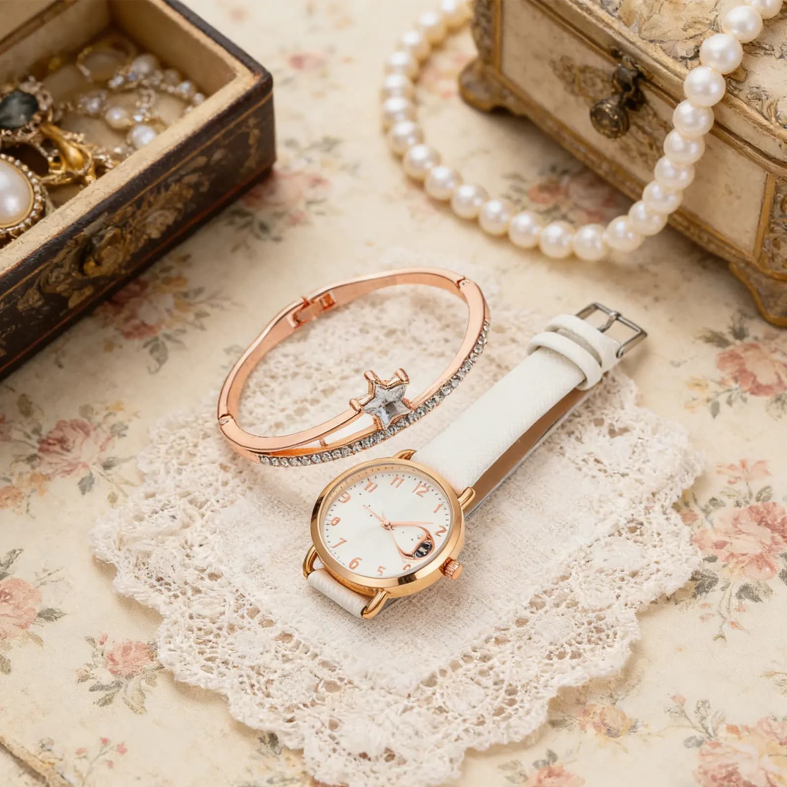 1Set Women Watch Bracelet Set Moon Star Design Exquisite Stylish Casual Leisure Gifts Women Watch Moon Bracelet Decor