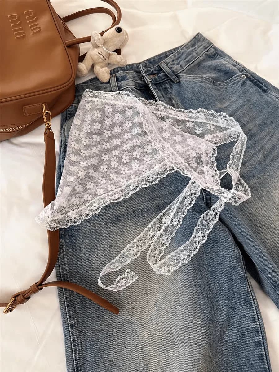 Bandana bianca in pizzo floreale per donna – Copricapo, sciarpa o accessorio per capelli in stile bohémien, perfetto per outfit estivi, viaggi e servizi fotografici