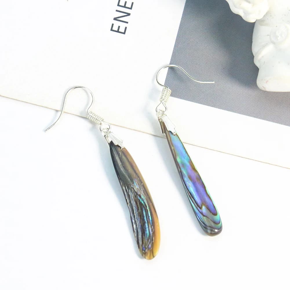 1 paio Arcobaleno Lustro Conchiglia di abalone naturale Texture unica Irregolare Abbagliante Goccia d'acqua Donne Orecchini pendenti Gioielli con fascino
