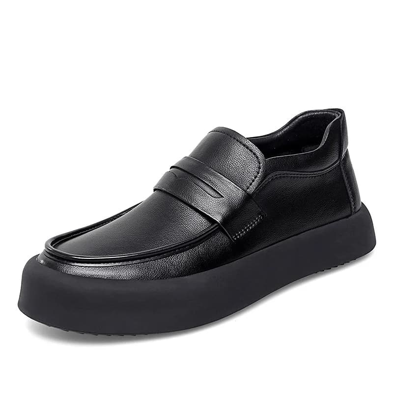 Primavera Autunno Nuovo Designer Mocassini in pelle Moda maschile Casual Nuovo designer Nero Scarpe con plateau britanniche per uomo