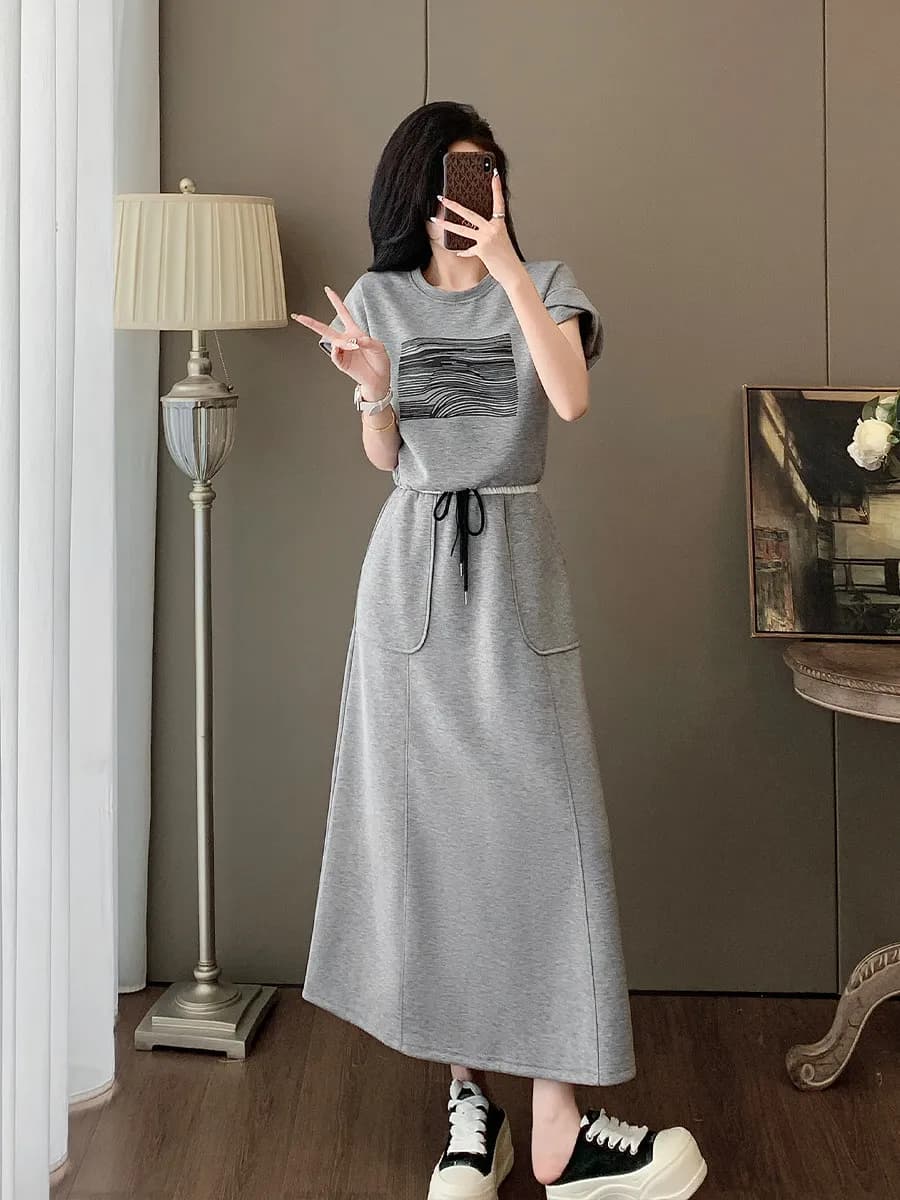 Casual Sportswear Set for Women Summer 2026 round Neck Short Sleeve Grey Top Half-length Skirt Two-piece Set Fashionable Euro...