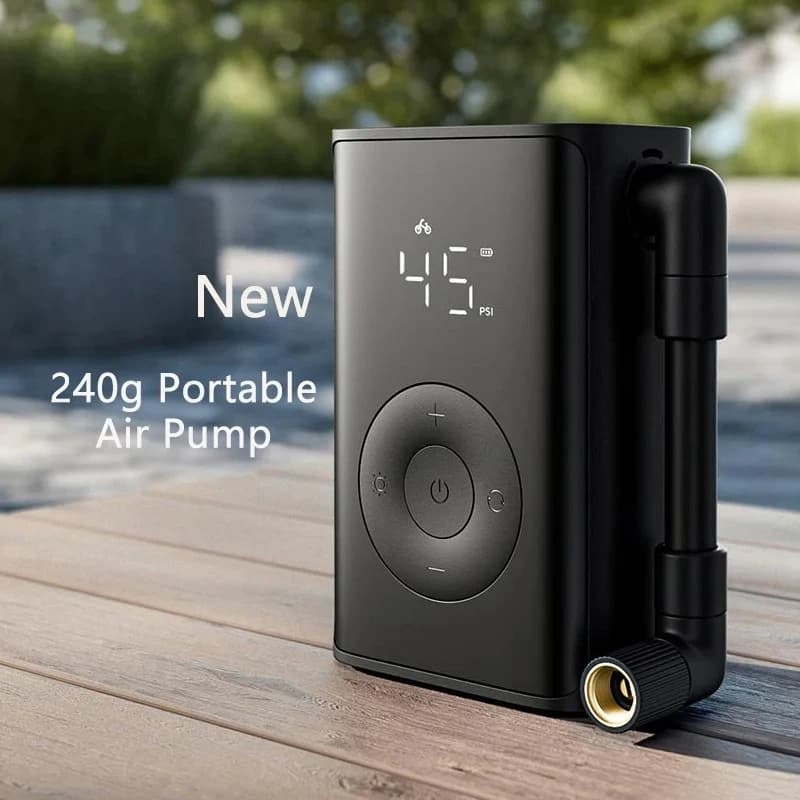 Nuovo Compressore d'Aria Portatile 2026, 2000mAh, 240g, 150psi, con Rilevamento Pressione Pneumatici, Gonfiatore Multifunzione