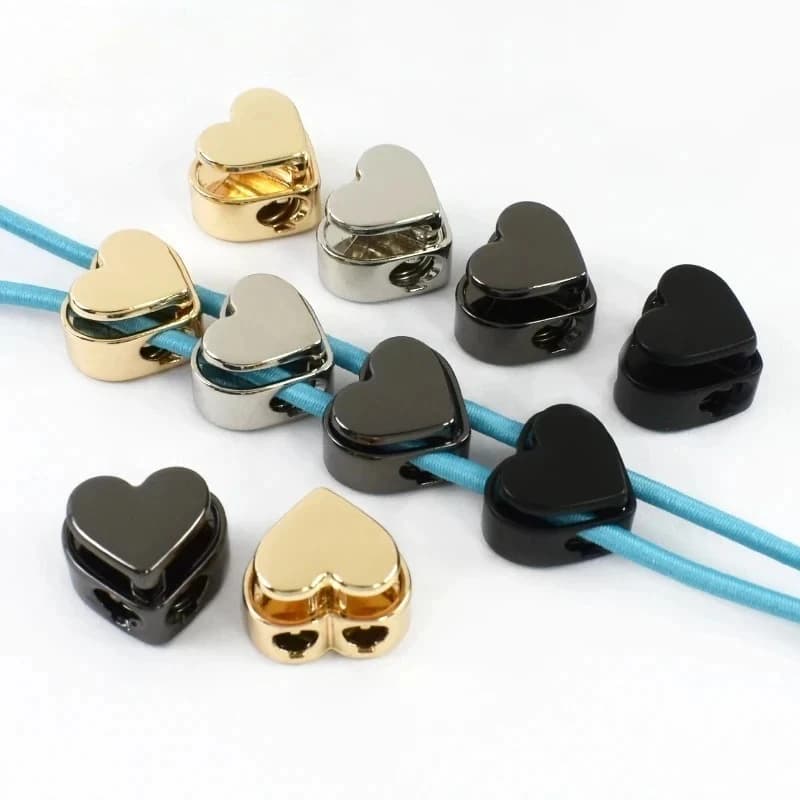 10/20/30/40/50 Pezzi Fermacorda a Forma di Cuore in Metallo per Cappelli, Chiusura a Scatto per Cordino Elastico, Ricambio per Clip di Fondo Cordoncino Felpa con Cappuccio