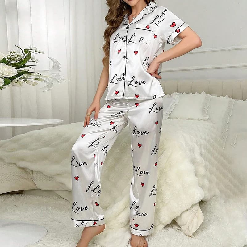 Women's Pajamas Autumn Heart-Shaped Printed Sleepwear Short-Sleeved Tops & Trousers Pyjama Loose Soft Comfortable Loungewear