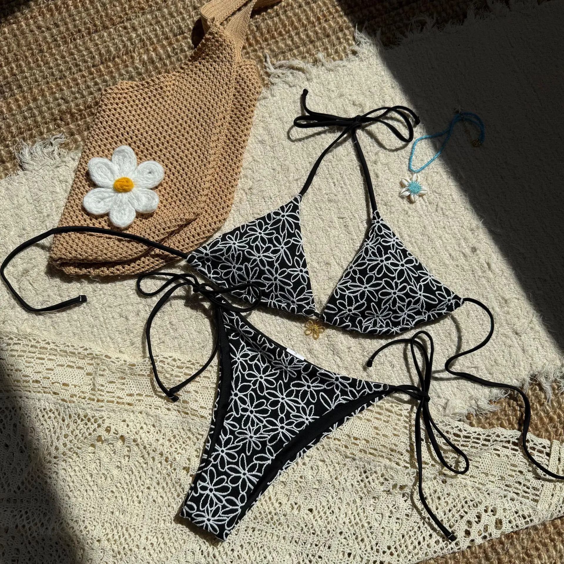 Women's sexy triangular bikini swimsuit, two pieces, for the beach, modelling, transparent color, sports, fitness items
