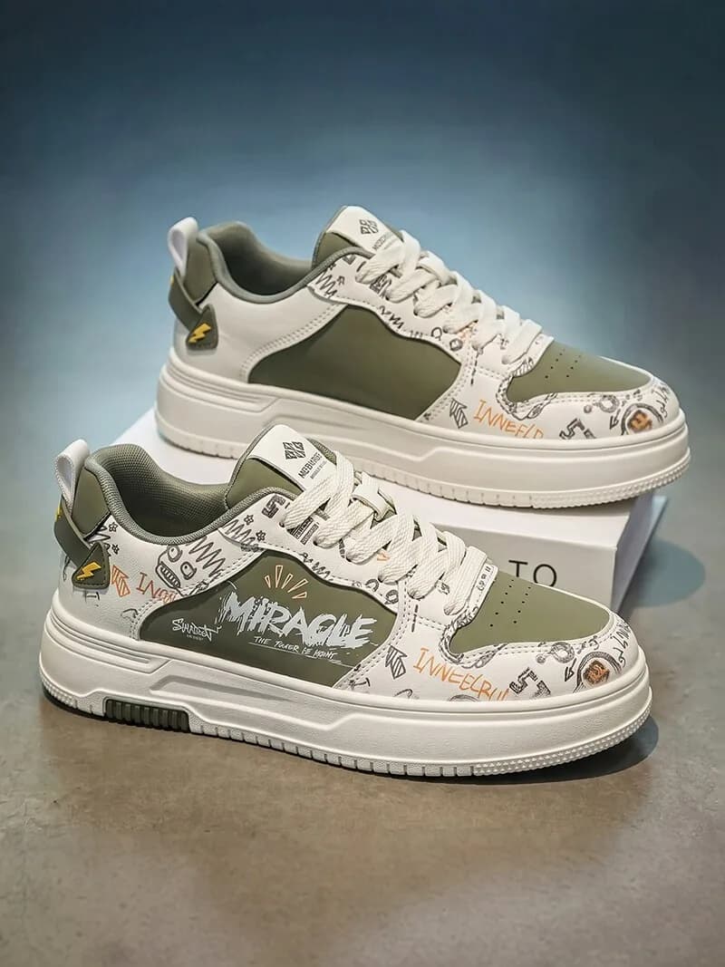 Men's Casual Sport Shoes 2026 Autumn New Style High Sensation Versatile Low Top Sneakers Student Heightening Anti-slip Fashio...