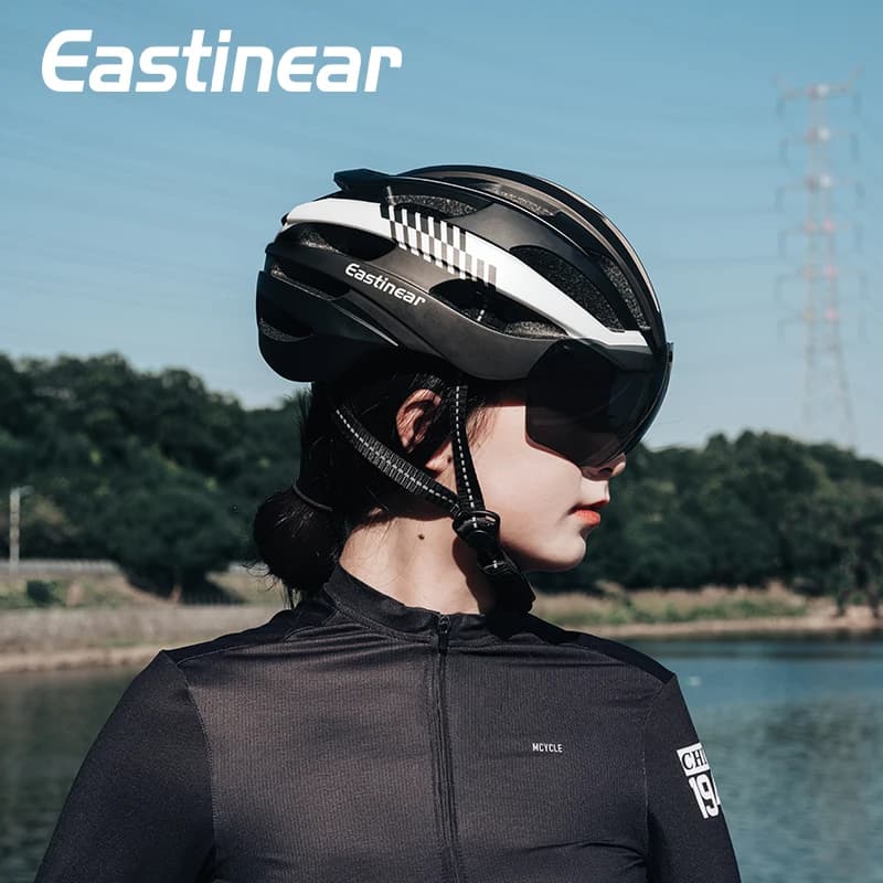 Casco da bicicletta da strada Eastinea con occhiali magnetici Casco da equitazione per mountain bike Casco di sicurezza per uomini e donne per adulti