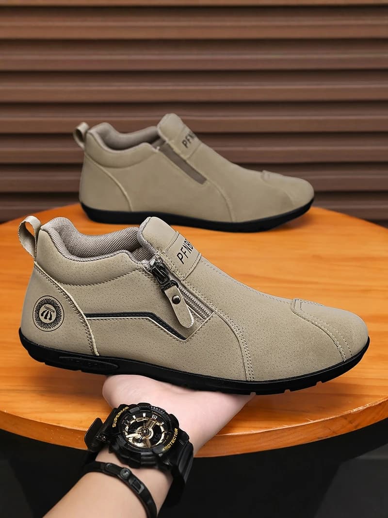 Men's Casual Retro Slip-On Work Boots Boots Comfortable All-Match Summer Shoes for Office And Outdoor Activities