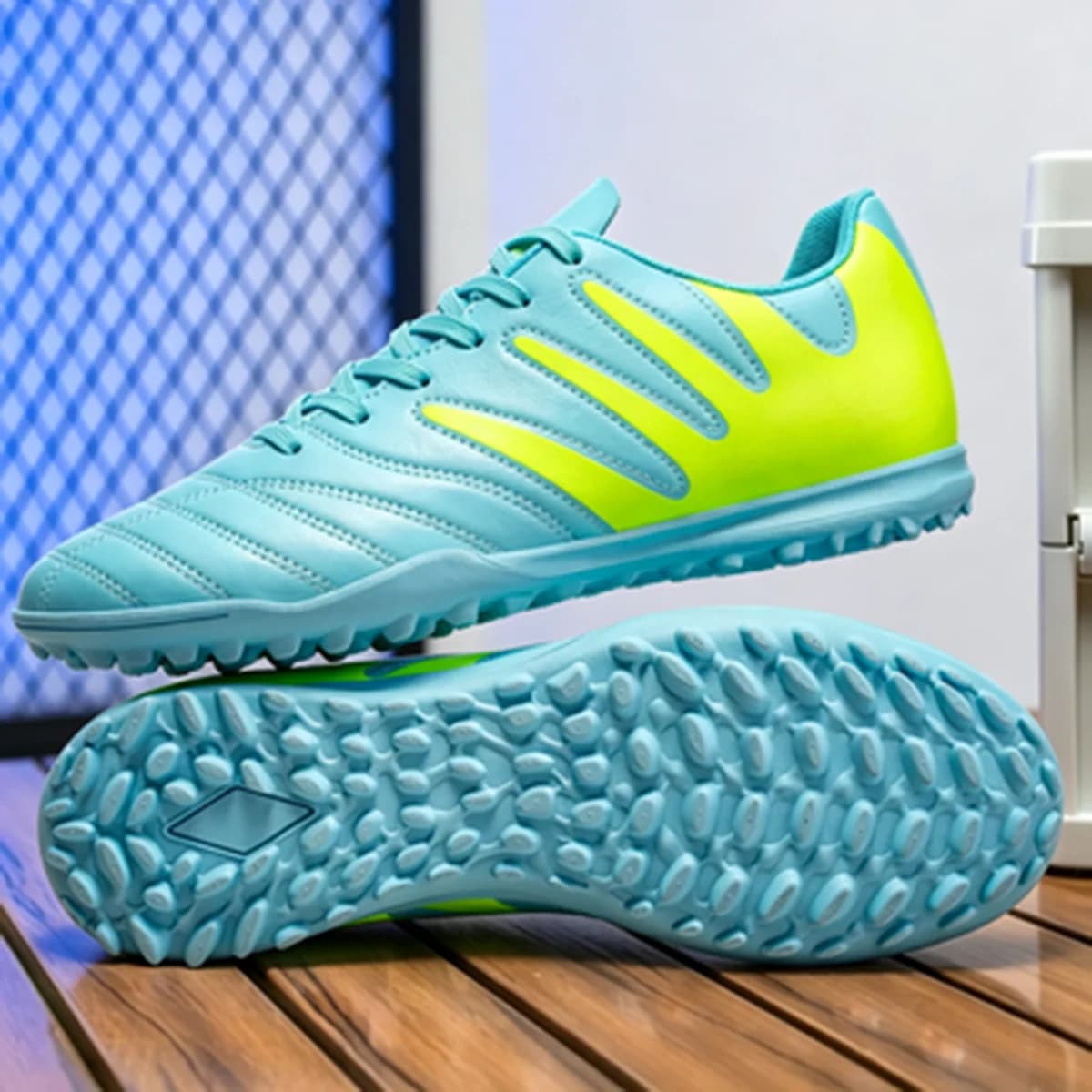 Anti slip men's football shoes with PU fabric upper, rubber TF shoe studs, wear-resistant and durable youth sports training shoe