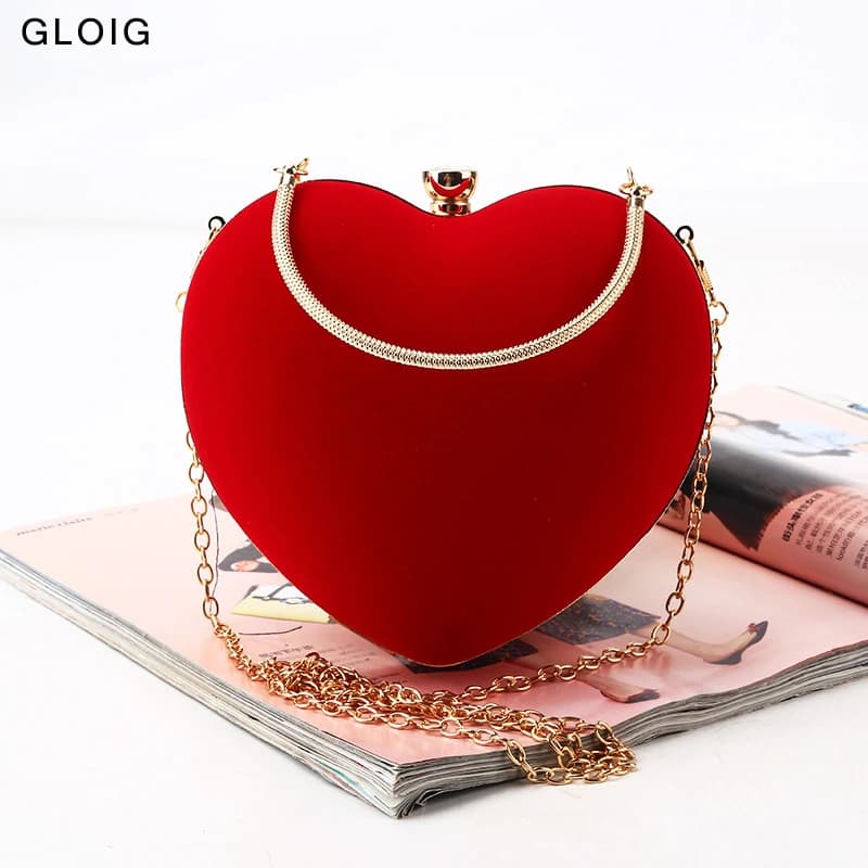 Women's Pouch with Red Heart Design Small Diamonds Evening Bags Golden Velvet Wedding Bag for Women's Party