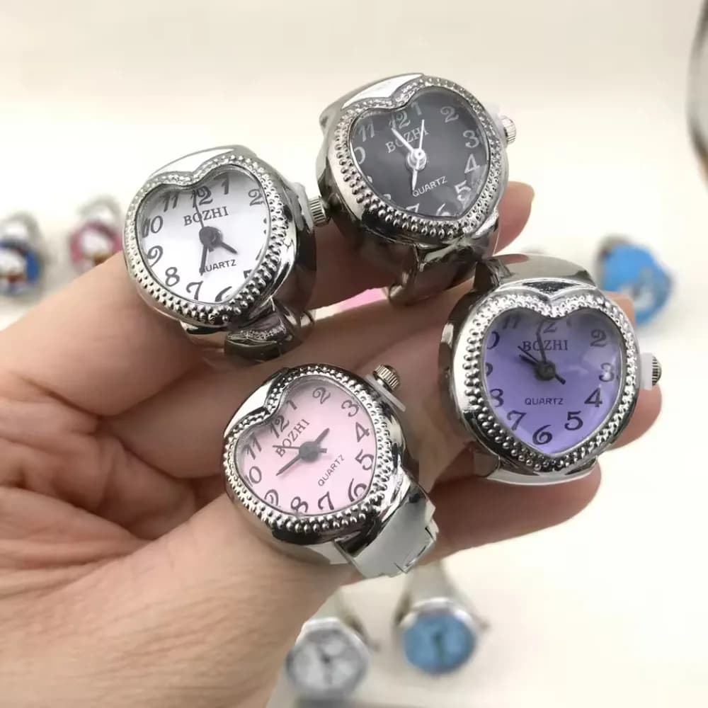 Orologio da Dito Mini con Design a Cuore, in Acciaio Inossidabile, con Anello a Maglie Stile Italiano, Numeri Romani, Orologio al Quarzo, Gioiello Regalo per Donna e Uomo