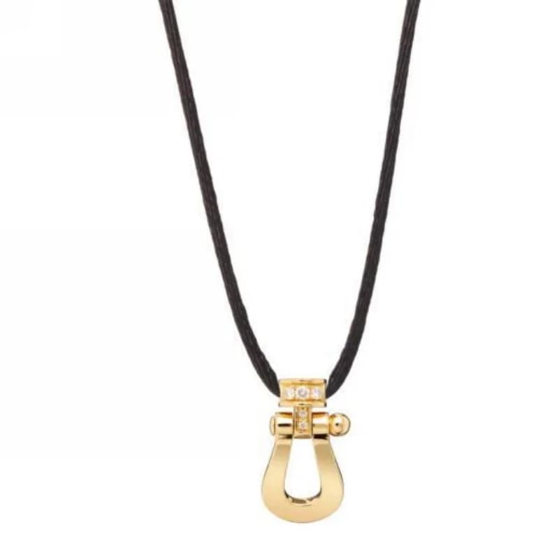 Collana Minimalista a Ferro di Cavallo in Oro con Catena in Pelle Nera e Diamanti Scintillanti