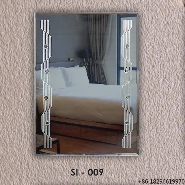 Elegante Specchio da Parete Moderno di Design, Specchio Decorativo per Bagno, Camera da Letto e Soggiorno Contemporanei