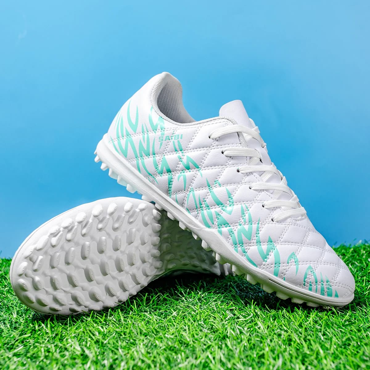Scarpe da Calcio Traspiranti per Terreni Sintetici TF, Antiscivolo, Resistenti all'Usura, con Forte Presa, Supporto alla Caviglia, Stabili, Leggere e Flessibili