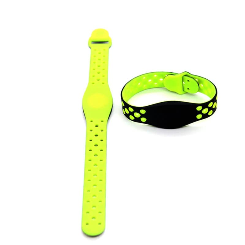 1 Pezzo Braccialetto Intelligente in Silicone Regolabile Impermeabile con Chip IC RFID NFC M1 MF S50 13.56Mhz Solo Lettura, Portachiavi 1K
