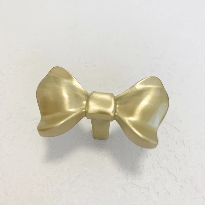 Maniglia per Mobile in Ottone di Lusso, Pomello per Cassetto in Rame Massiccio Placcato Oro o Cromo, Stile Minimalista Creativo