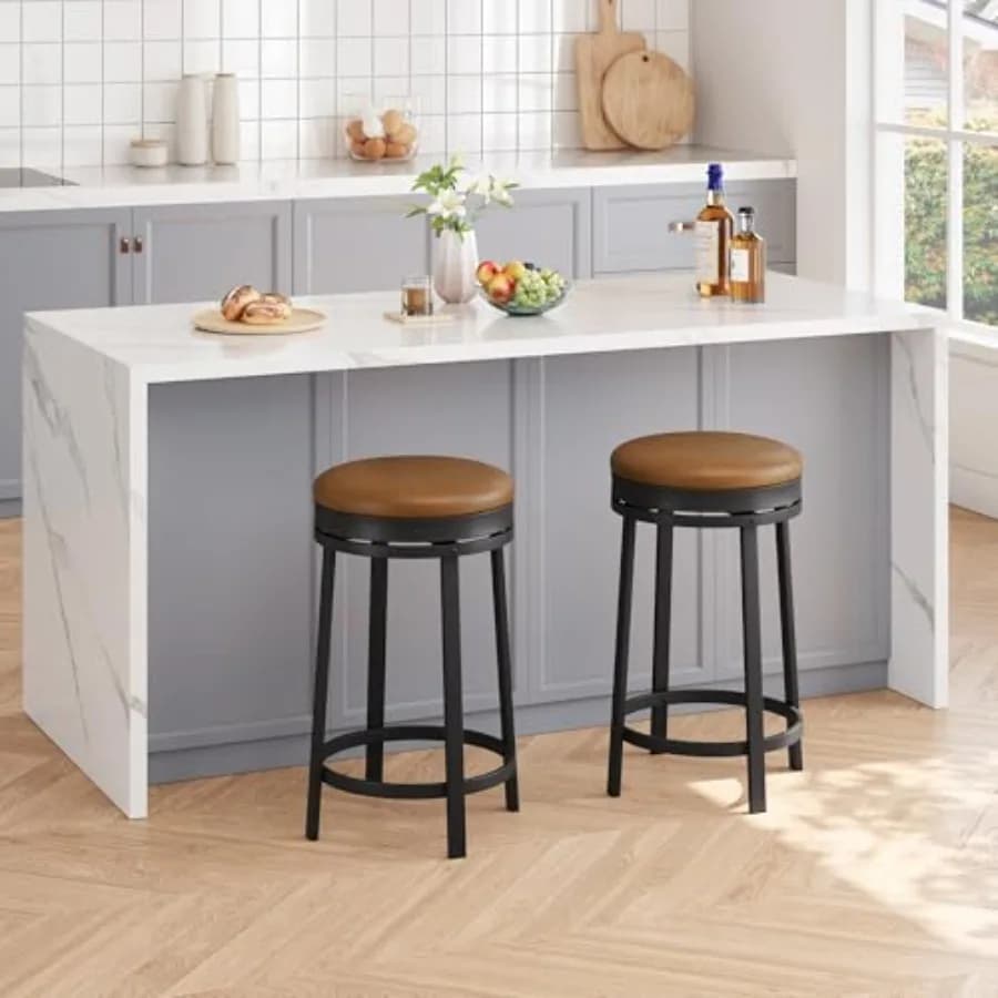 Sgabelli da Bar Girevoli con Poggiapiedi, Moderni Sgabelli Alti da Bancone con Rivestimento in Pelle PU e Struttura in Metallo, Senza Schienale, Rotondi