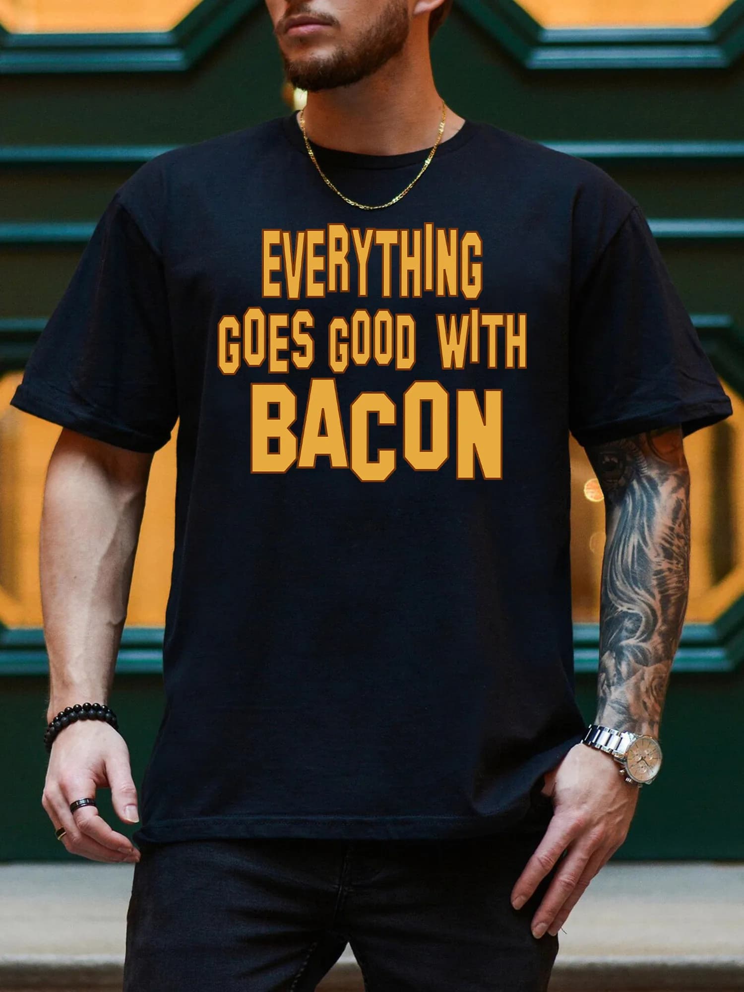 Tutto va bene con la maglietta grafica da uomo Bacon, maglietta nera quotidiana in puro cotone, maglietta leggera girocollo