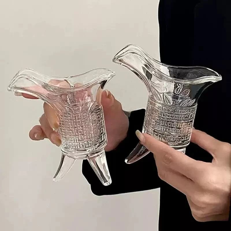 Divertente tazza da tè antica Qin Shi Huang tazza da jazz antica imperatore tazza a tre gambe bicchiere da vino creativo